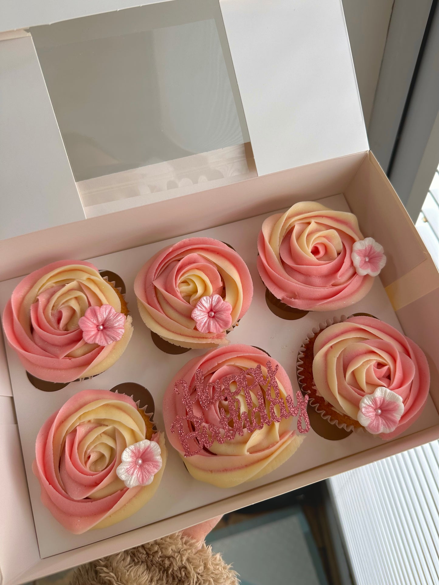 Pink cupcakes